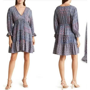 Angie Women's V-Neck Quarter Sleeves Tiered Mini Skirt Dress Size S